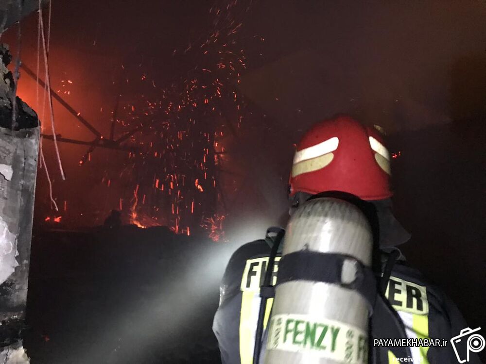 آتش سوزی بزرگ در کارگاه تولید پارچه