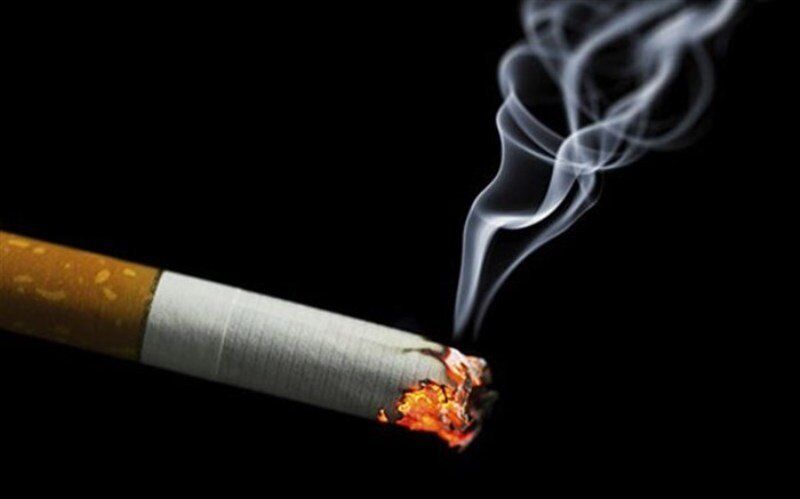 سیگار کشیدن 'به چشم‌ به اندازه‌ ریه صدمه می‌زند'