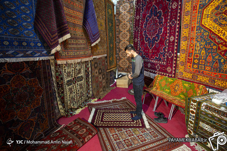 چهاردهمین نمایشگاه سراسری فرش دستباف در اراک گشایش یافت
