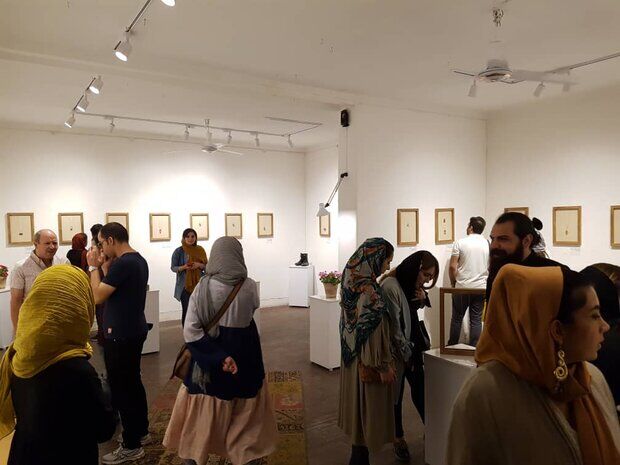 برپایی نمایشگاه «پلاک صلح» در اصفهان/نمایش آثار صلح جویانه هنرمندان
