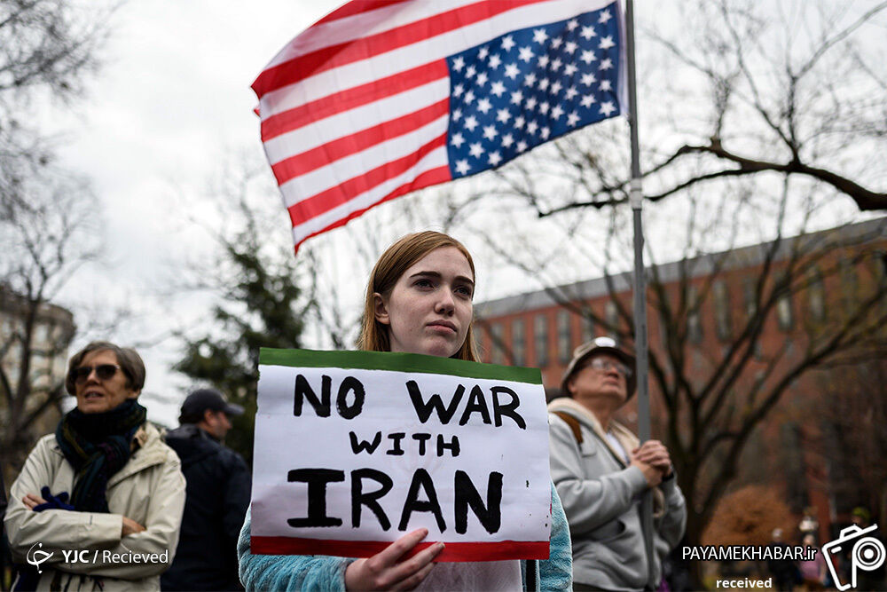 گزارش تصویری/ تظاهرات آمریکایی ها علیه سیاست های جنگ طلبانه ترامپ