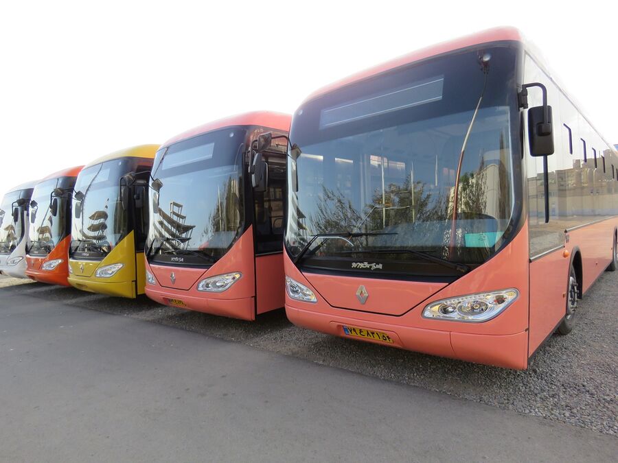 ورود 50 دستگاه اتوبوس به ارزش 200 میلیارد تومان به ناوگان شهری شیراز