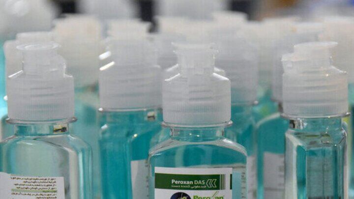 تخلف در تولید محلول ضدعفونی کننده دست با نام تجاری «آذر»