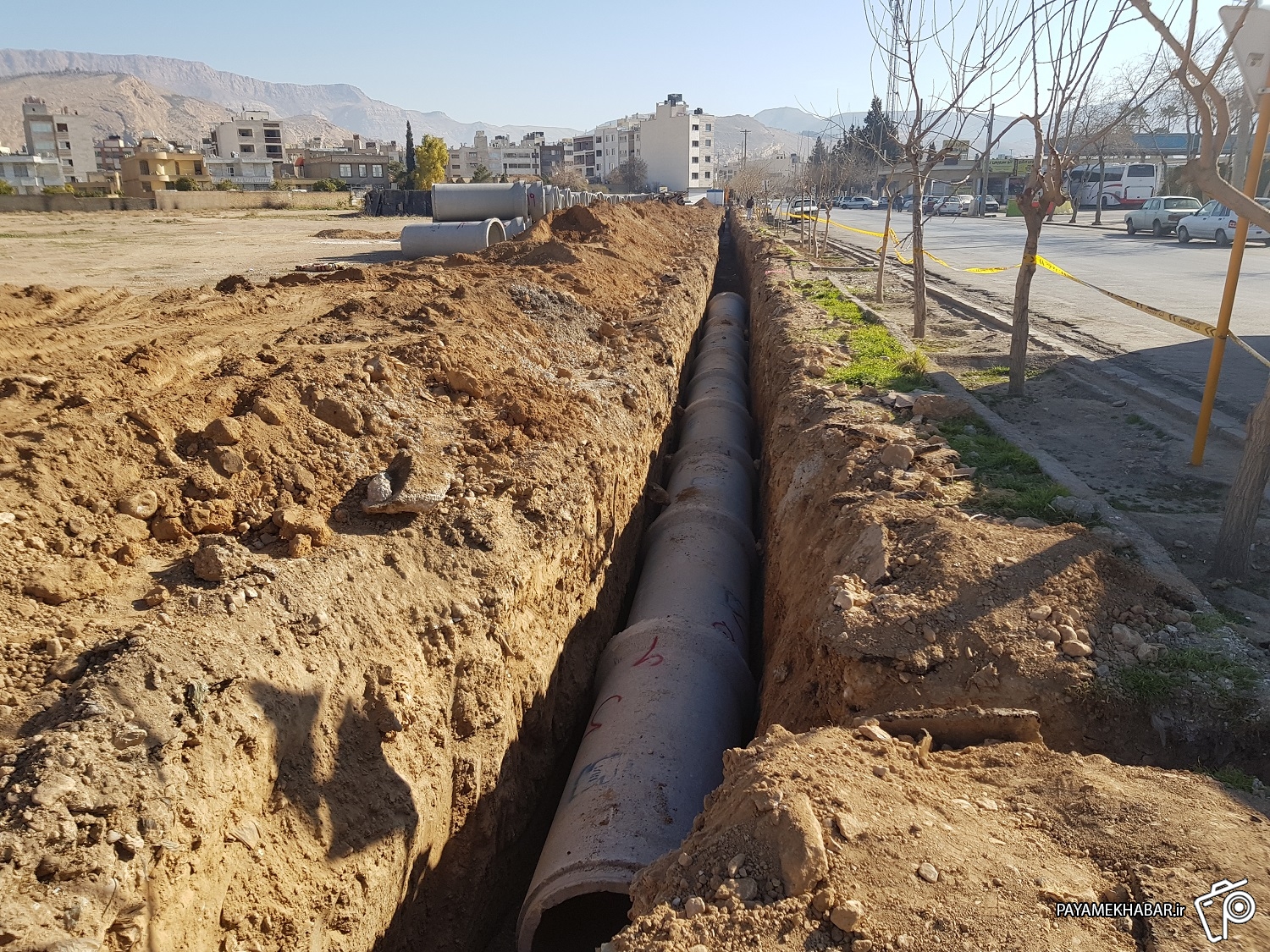 تقویت زیرساخت های محله های منطقه سه شهرداری شیراز با اجرای لوله گذاری