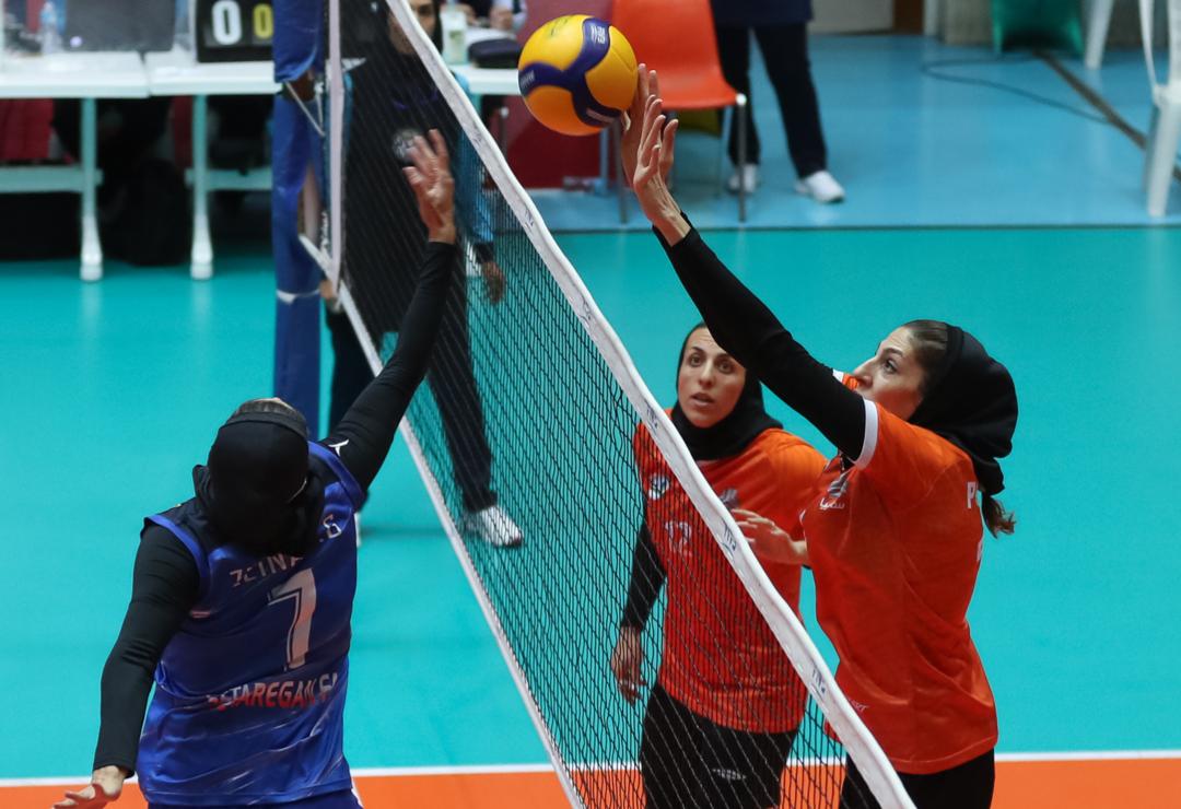 دختران والیبالیست فارس در اردوی تیم ملی