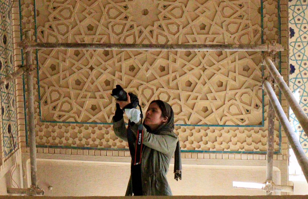 تصویربرداری مستند «هنر دستان پارسی» در شیراز ادامه دارد
