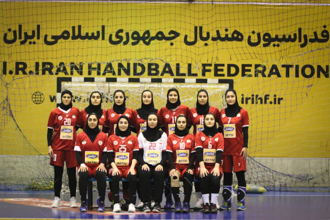 پیروزی هندبالیست های دختر ایران در مسابقات جوانان آسیا