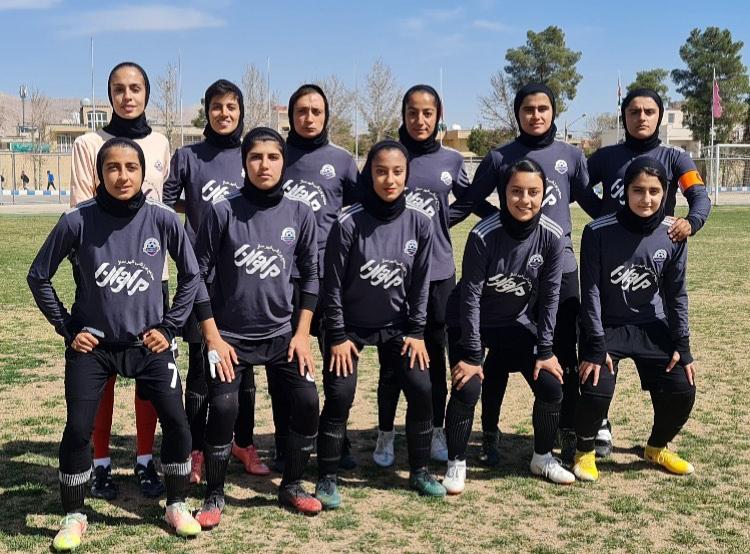 فرا ایساتیس کران شیراز در یک قدمی صعود به لیگ برتر فوتبال بانوان