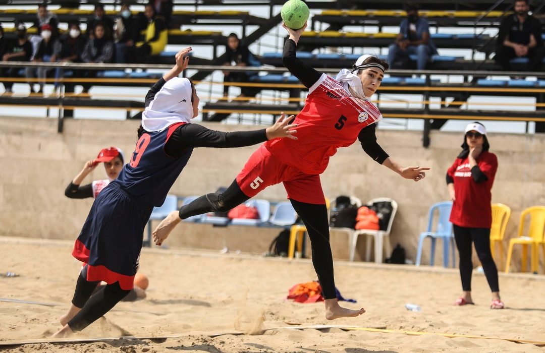 عنوان سوم فارس در مسابقات ساحلی بانوان