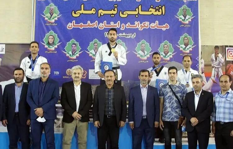 عنوان سوم تکواندوکار فارس در رقابت های پومسه کشوری