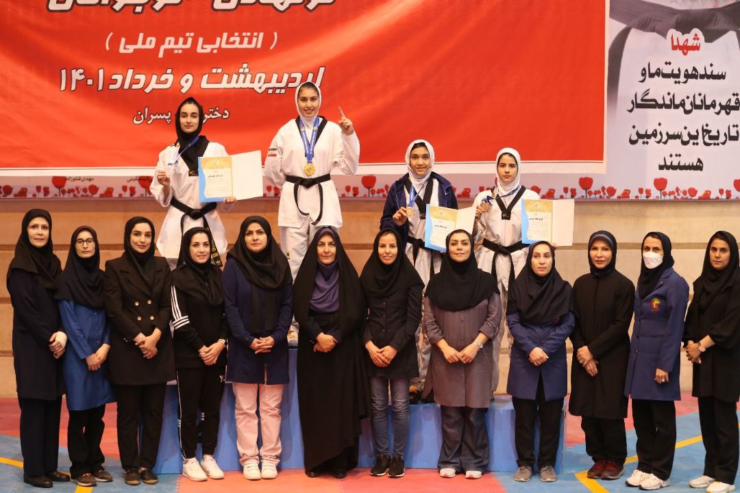 عنوان سوم تکواندوکار فارس در مسابقات نوجوانان دختر کشور