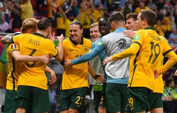 پیروزی استرالیا مقابل امارات در پلی اف جام جهانی 2022