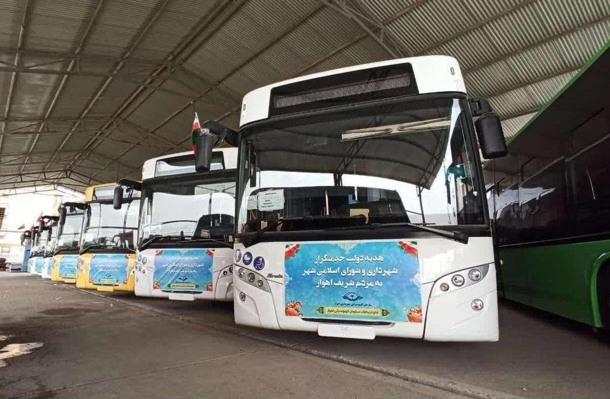 اتوبوس های جدید از شرکت ایرانخودرو دیزل وارد ناوگان شدند