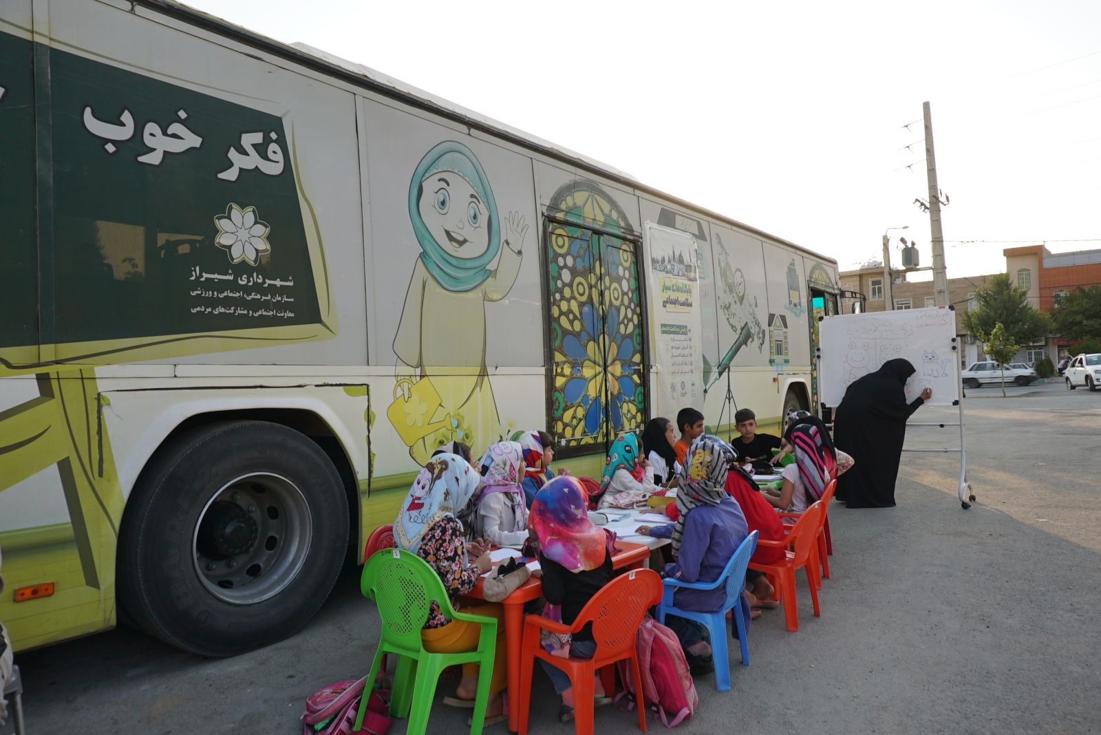 بهره مندی 17 هزار نفر ساعت از خدمات پایگاه های سیار سلامت اجتماعی در شیراز