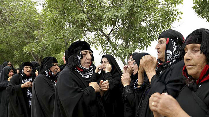 آئین های محلی - عزاداری امام حسین (ع) - چایینه در ایلام