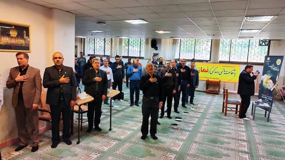برگزاری مراسم زیارت عاشورا به مناسبت شهادت خادم الرضا (ع) آیت الله سید ابراهیم رئیسی و هیئت همراه