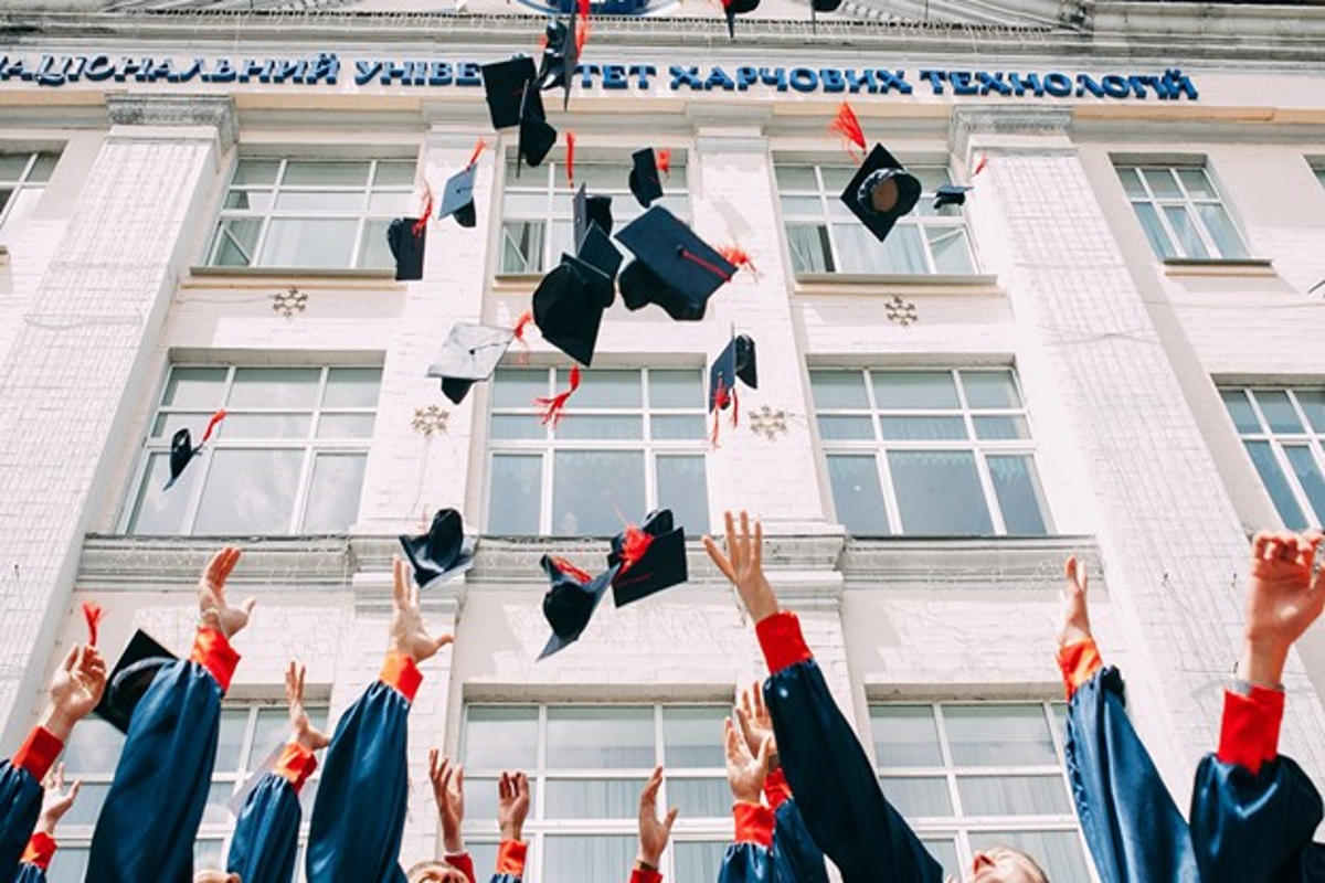 اخذ اقامت دائم از طریق ویزای تحصیلی