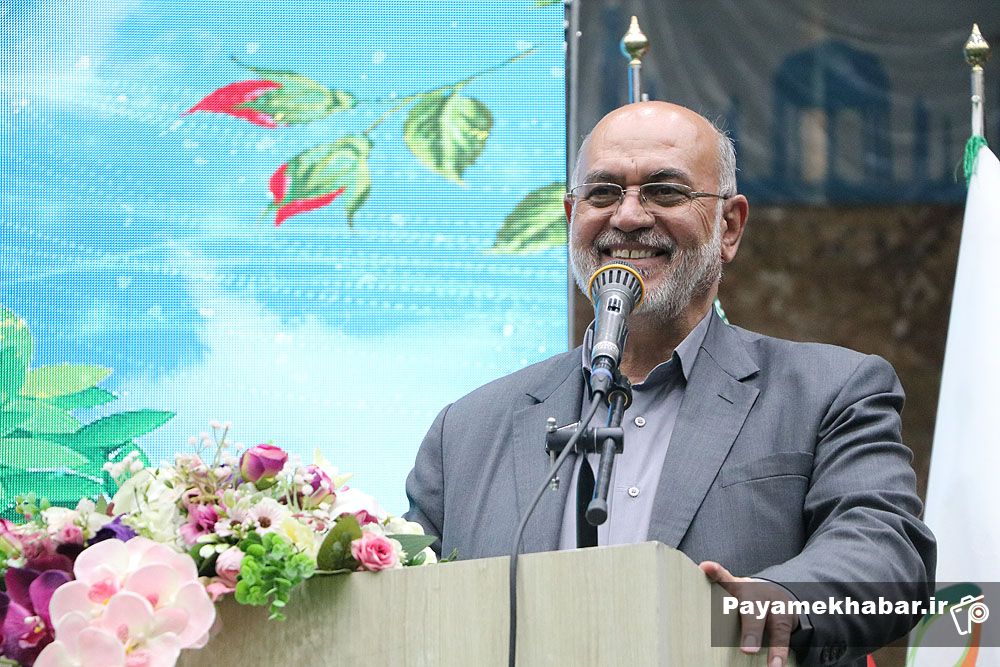 جشن های مذهبی علاوه بر تقویت نشاط اجتماعی، به ارتقاء شادابی عمومی جامعه کمک می‌کند