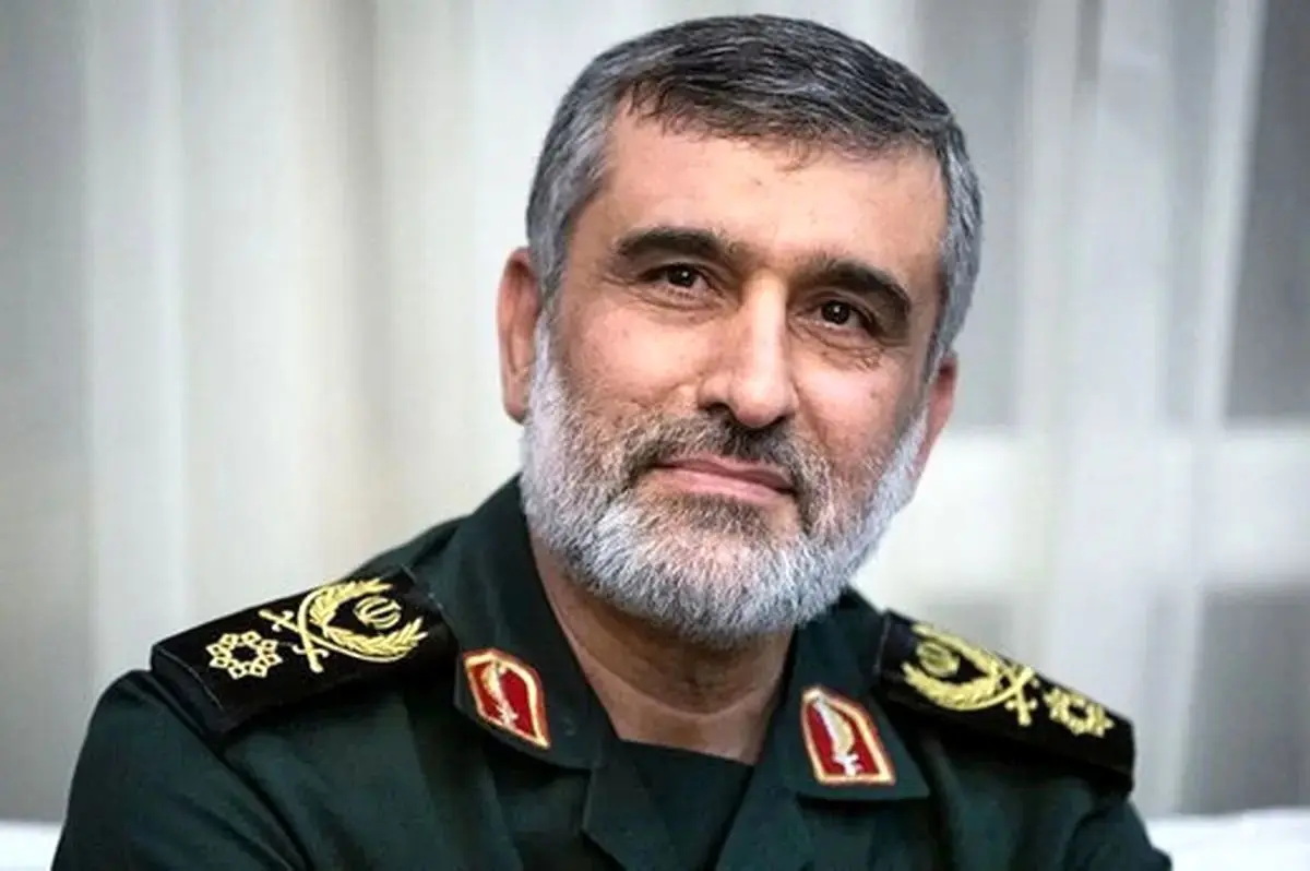 سرلشکر پاسدار حاجی‌زاده به یاران شهیدش پیوست