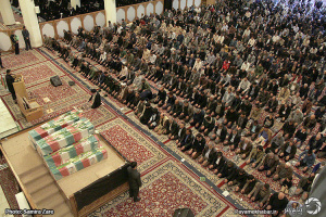 گزارش تصویری/ تشییع پیکر ۱۰ شهید دفاع مقدس در شیراز