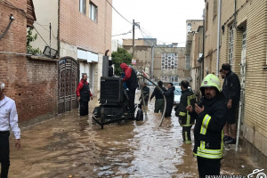 هشدار قرمز سیل در شیراز/از حوادث ناشی از بارش شدید باران و یخبندان جلوگیری کنیم