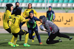 پیروزی مدعیان در لیگ برتر فوتبال بانوان