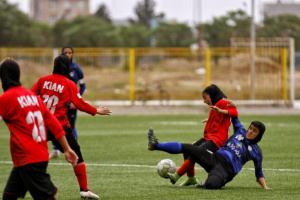 قهرمانی خاتون بم در لیگ برتر فوتبال بانوان ایران