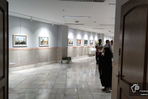 گزارش تصویری| نمایشگاه عکس دهه کرامت در مشهد مقدس