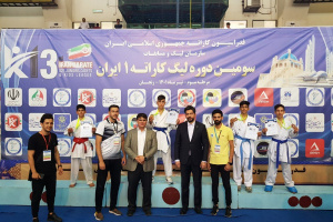 نشان نقره ورزشکاران فارس در لیگ کاراته وان ایران