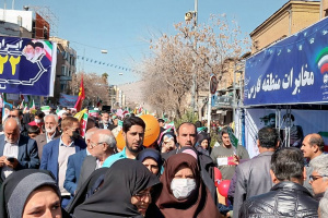 حضور پر شور پرسنل مخابرات منطقه فارس در راهپیمایی روز ۲۲ بهمن ماه