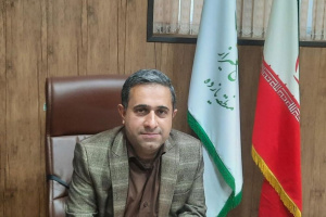 استمرار عملیات آسفالت ریزی در گذرگاه های محلات سطح منطقه ۱۱ شهرداری شیراز در قالب طرح محرومیت زدایی