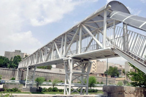 امضای قرارداد سرمایه‌گذاری احداث ۱۷ دستگاه پل هوایی عابر پیاده در شیراز