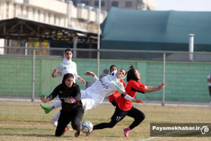 گزارش تصویری| دیدار تیم های پرسپولیس شیراز - وارش نوشهر