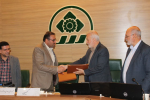 امضای توافقنامه اداره کل پست استان فارس و شهرداری شیراز در خصوص پروژه هوشمندسازی و مکانیزاسیون GNAF