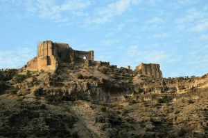 داستان قلعه دختر فیروزآباد