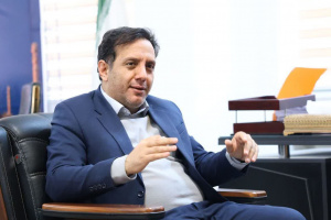 شعار استان فارس میراث داری و ثروت آفرینی است؛ جابجای مدیران موجب پویایی و بهبود سازمان ها