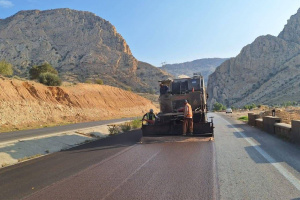 آغاز عملیات روکش آسفالت در معابر آبخوان شرقی شهرک سعدی؛ گامی مؤثر در مسیر محرومیت‌زدایی و ارتقای زیرساختی شهری