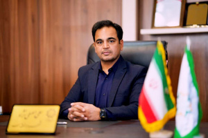 ساختمان خدمات رفاهی روبه‌روی پلیس راه شیراز - اصفهان، در ورودی کلانشهر شیراز در آستانه بهره‌برداری