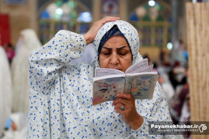 هم‌قدم در خلوت با خدا؛ روایت مادر و دختری در آیینه اعتکاف