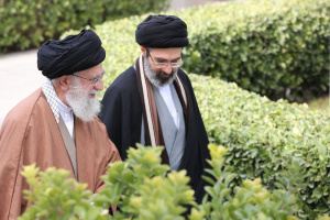 بیانیه مجمع نمایندگان فارس در مجلس در آستانه مراسم تشییع رهبر شهید امت؛ با آیت‌الله امام سید مجتبی خامنه‌ای تجدید بیعت می‌کنیم