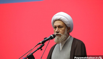 ایران باید در همه عرصه‌ها، به‌ویژه نظامی و اقتصادی، قوی بماند