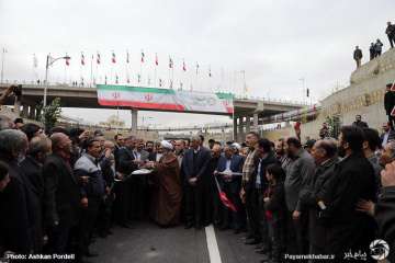 افتتاح پروژه پل شهدای پودنک با حضور وزیر دادگستری