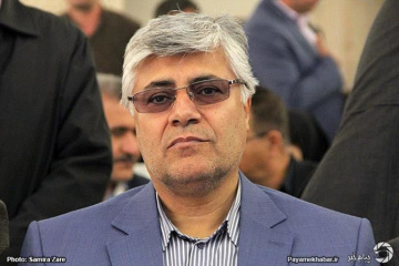 علیرضا پاک فطرت، شهردار شیراز در افتتاح ۲ پارک و ک