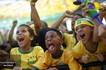 اشک ها و لبخندهای تماشاگران در جام جهانی ۲۰۱۸