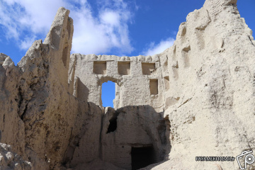قلعه تاریخی ایزدخواست