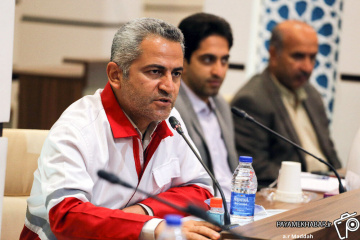 حسین درویشی مدیرعامل سازمان هلال احمر فارس در جلسه