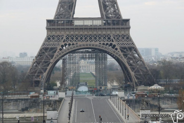 قرنطینه و کرونا در جهان - پاریس - برج ایفل