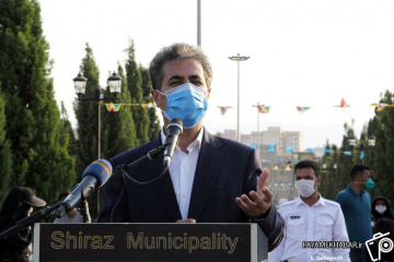 حیدر اسکندرپور، شهردار شیراز در مراسم افتتاح بوستا