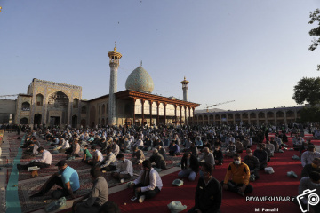 نماز عید سعید فطر در حرم مطهر حضرت شاهچراغ (ع)