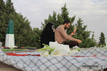 مراسم دعای روز عرفه در شیراز